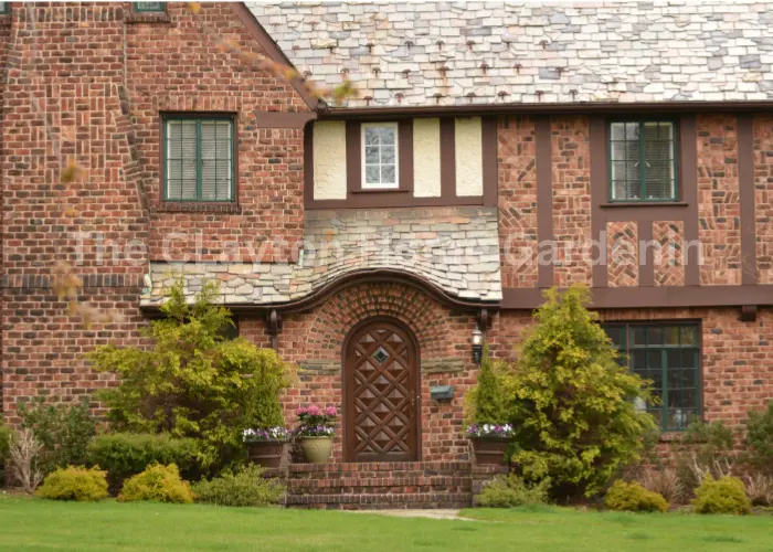 Brick Tudor