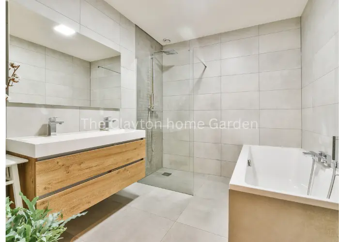 Doorless Walk-In Shower Design