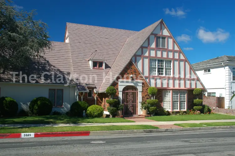 Hallmarks of Tudor Style
