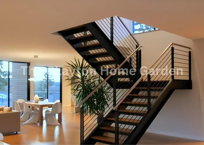 deck stair railing​